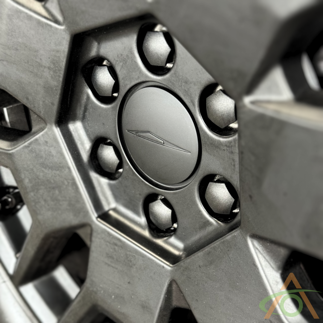 Center Caps & Lug Nut Caps