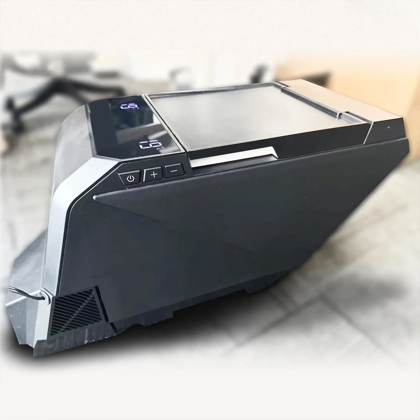 Center Console Refrigerator (18L)