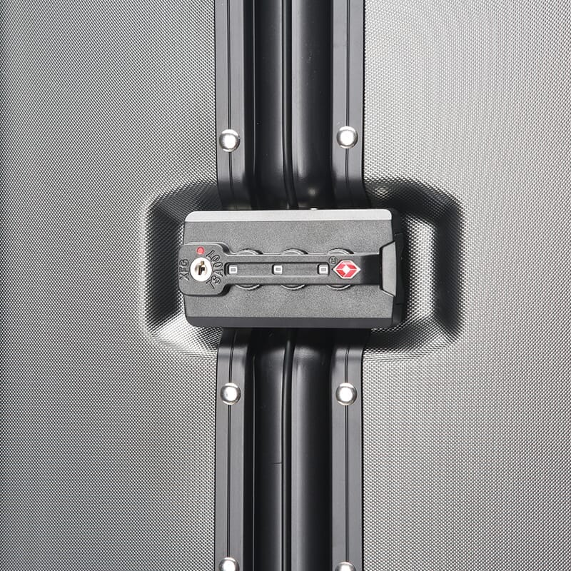Check-In Luggage (94L)
