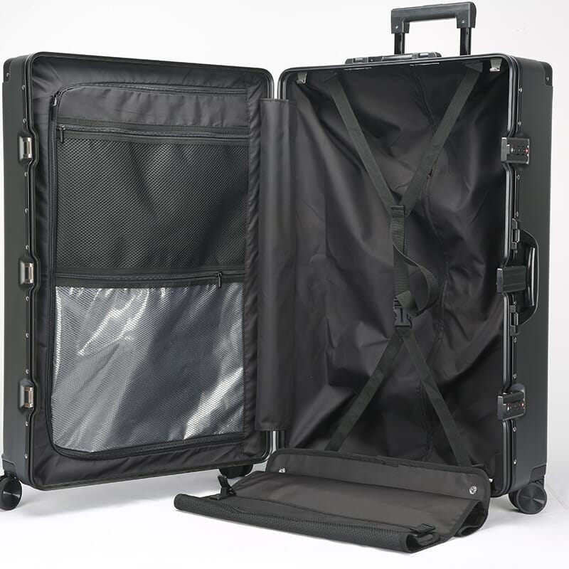Check-In Luggage (94L)