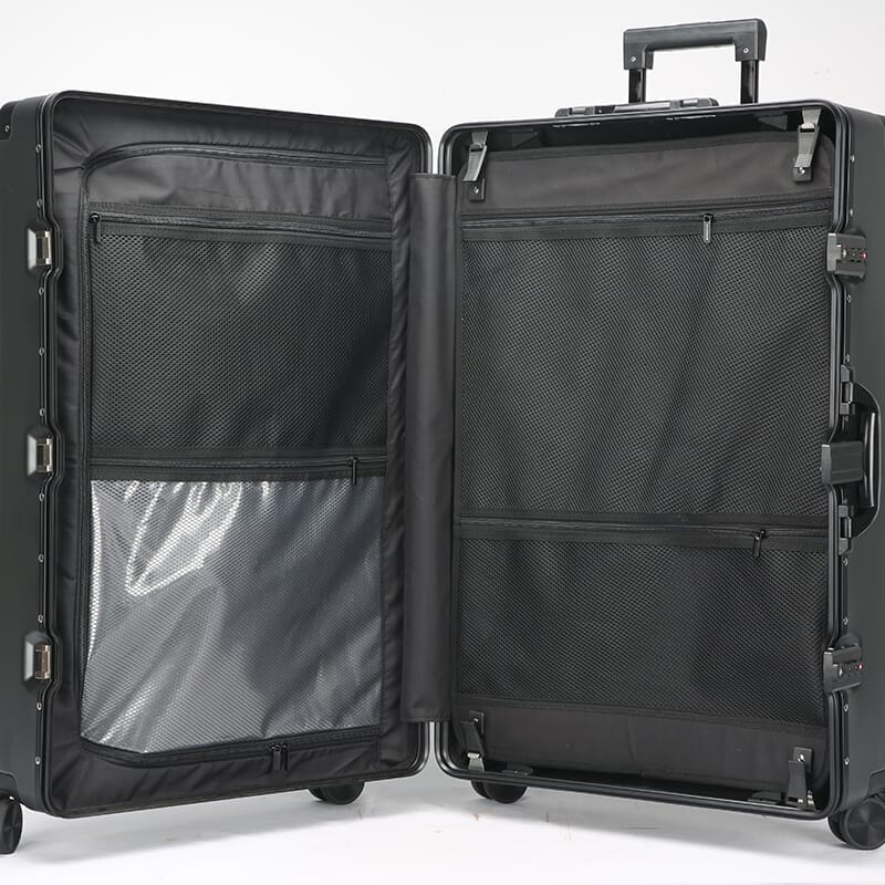 Check-In Luggage (94L)