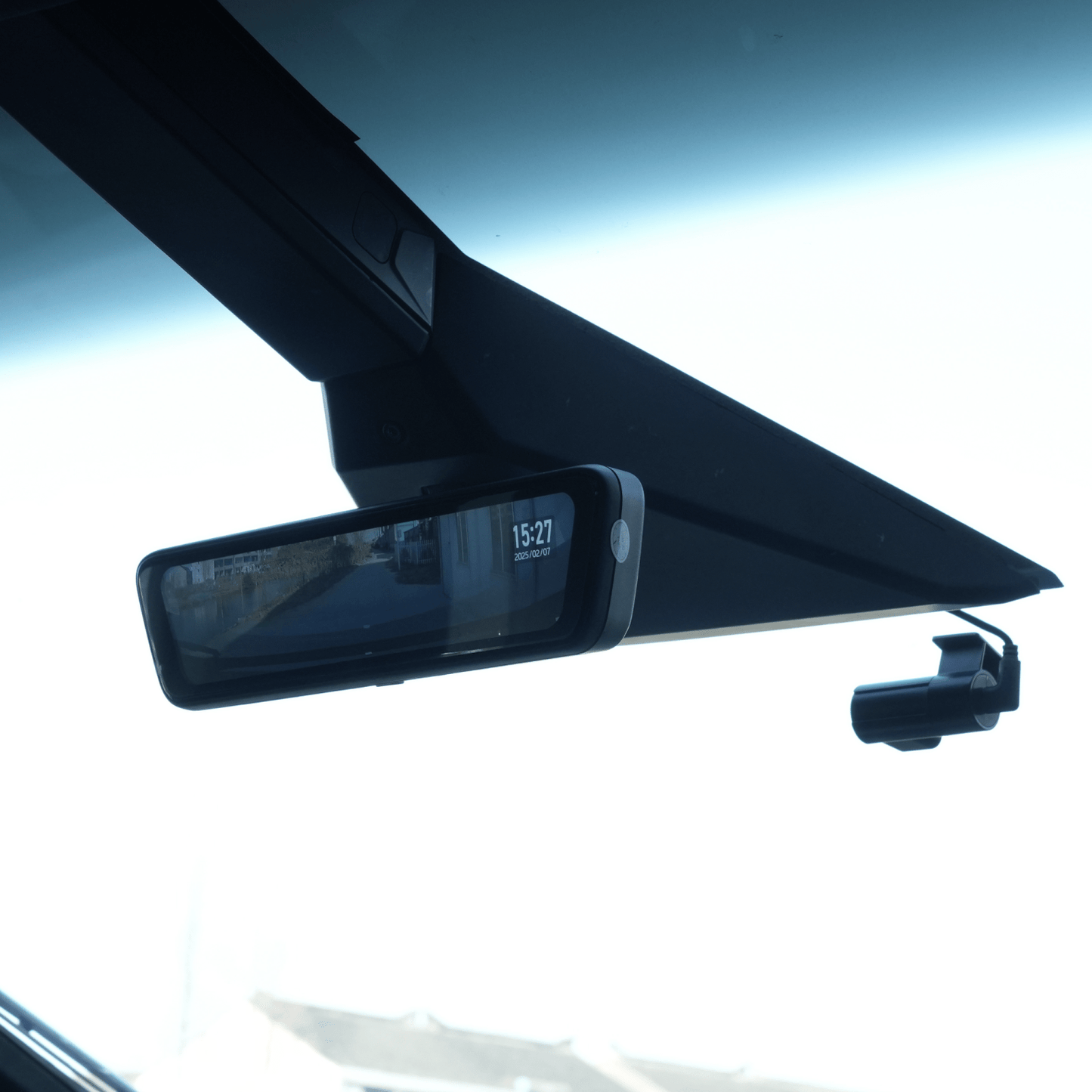 Video Rearview Mirror