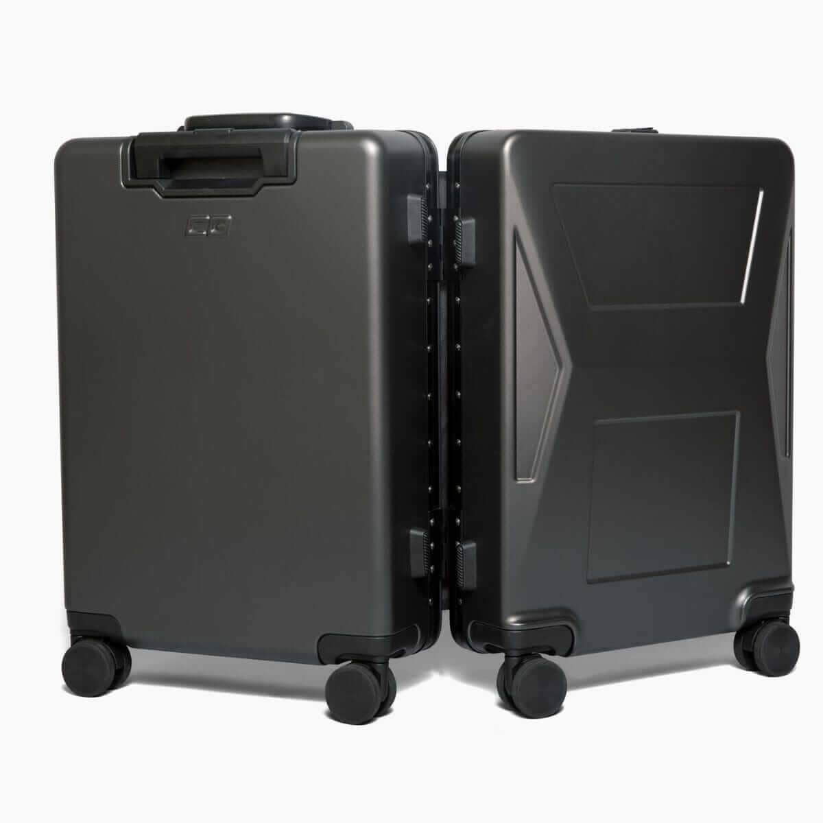 Carry-On With Charging Port (40L)