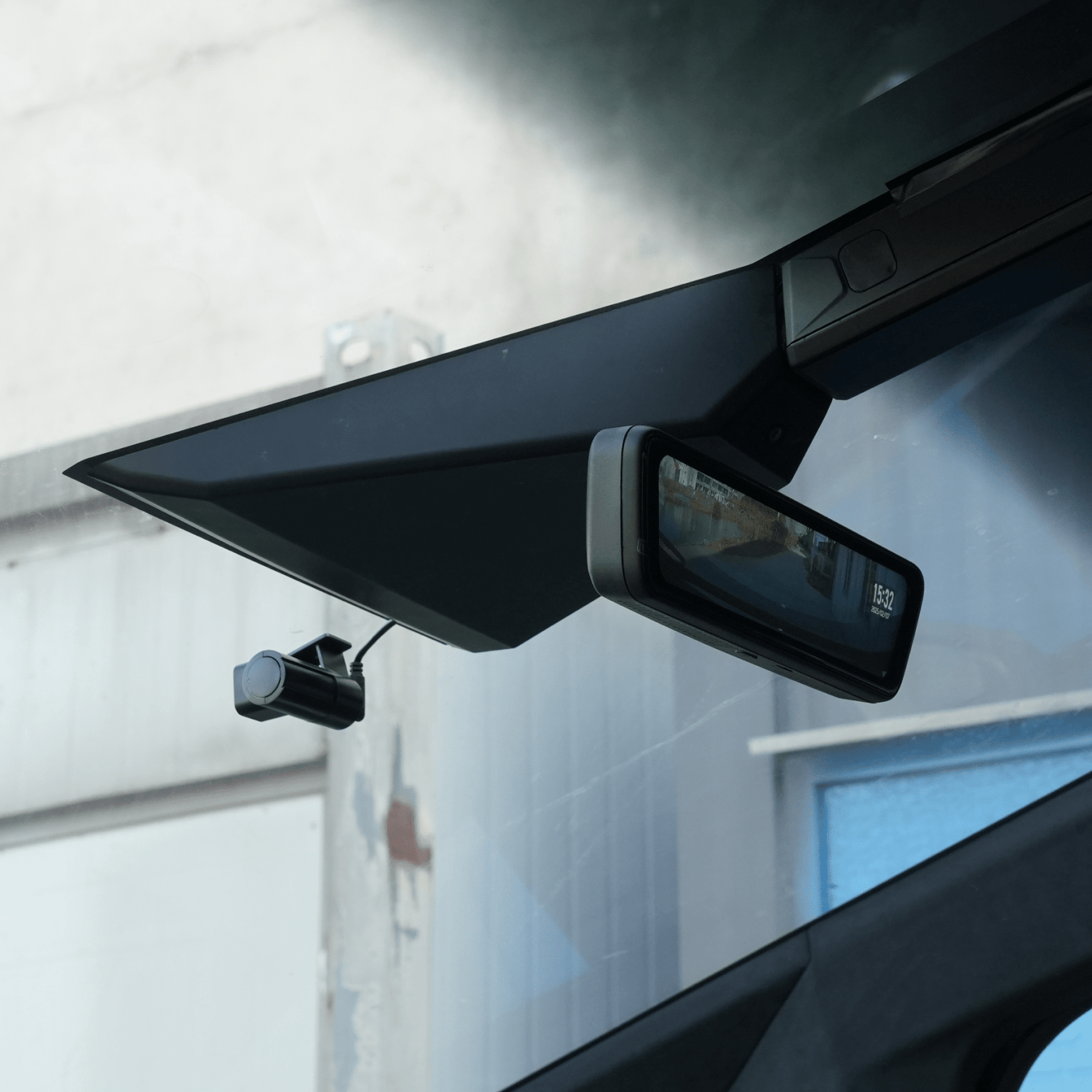 Video Rearview Mirror